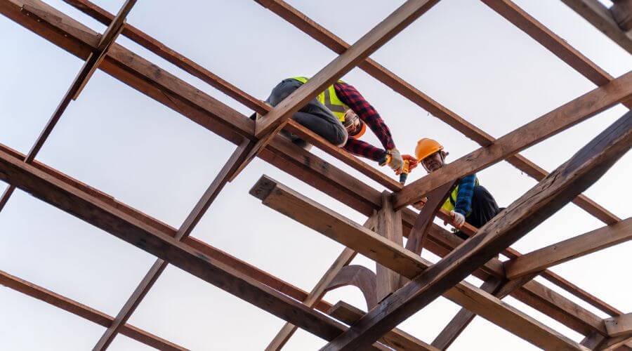 Professional gutter cleaning services in Holloway, OH